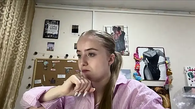 SabinaHaggen online show from 04.27.26
