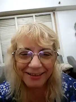MatureElegantWidow online show from 05.01.26