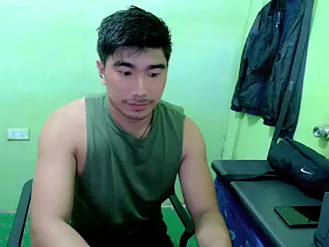 Snapshot of Hunkfireman chatting on 05.10.26 Hunkfireman online show from 05.10.26