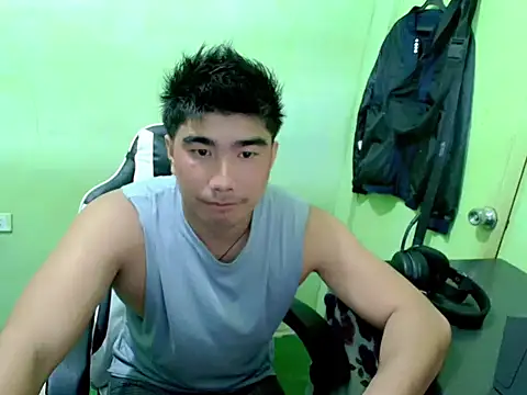 Snapshot of Hunkfireman chatting on 05.23.26 Hunkfireman online show from 05.23.26