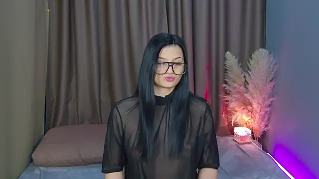 JennyJordans online show from 04.10.26