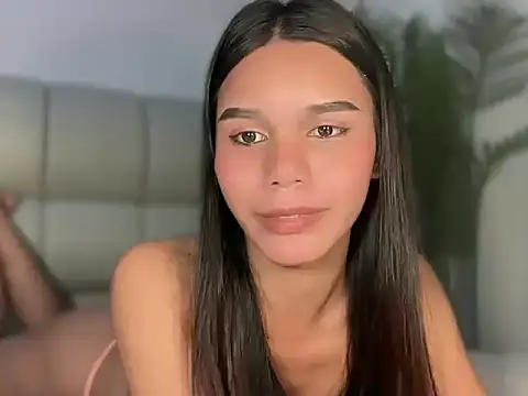 yourgirl aliya02 online show from 06.30.26