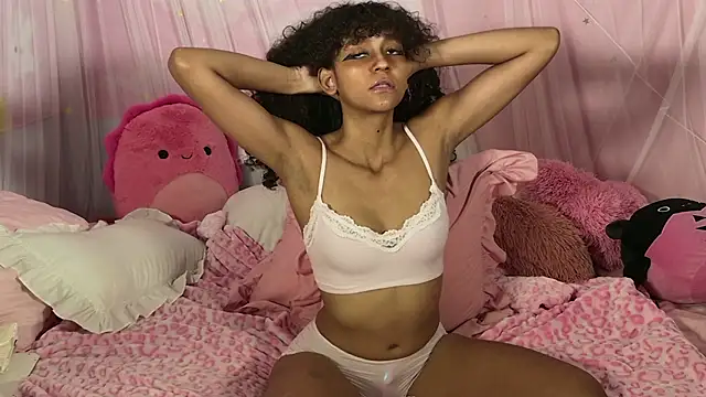 mia hart online show from 08.06.26