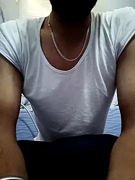 Snapshot of singh_sahab_202 chatting on 04.10.26 singh sahab 202 online show from 04.10.26