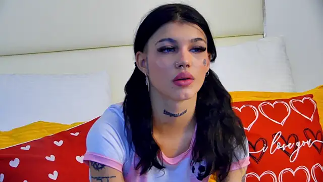YasminnStorm online show from 05.08.26