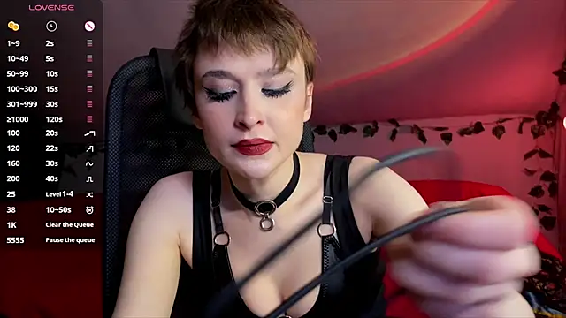 RebeNoir online show from 04.28.26