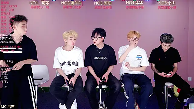 w-lucky02 online show from 05.04.26
