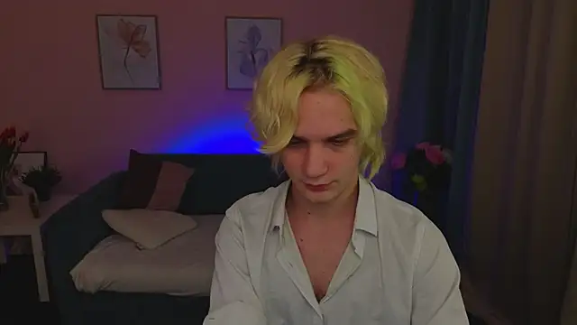 JameMilann online show from 04.21.26