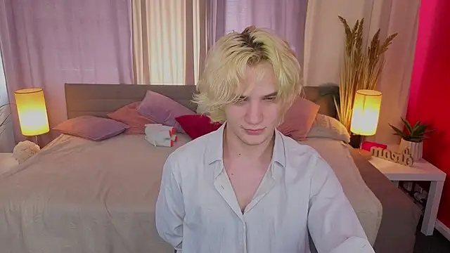 JameMilann online show from 04.23.26