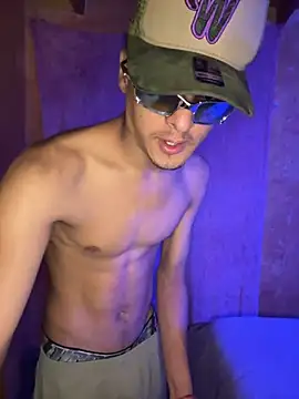 Cuteathleticboys online show from 04.25.26