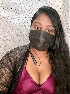 Romantic Woman online show from 05.16.26