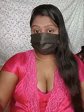 Romantic Woman online show from 05.19.26