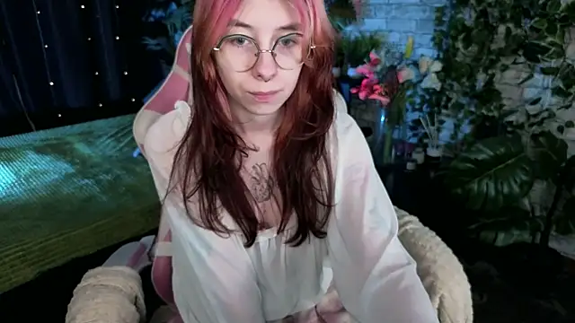 Alice Nyx online show from 07.06.26