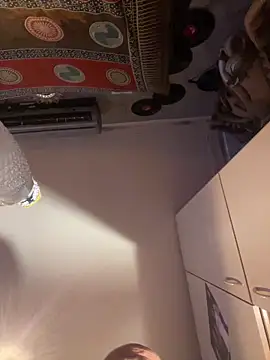 tubeton online show from 04.22.26