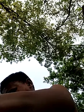 Snapshot of SONUKUMAR8 chatting on 04.04.26 SONUKUMAR8 online show from 04.04.26