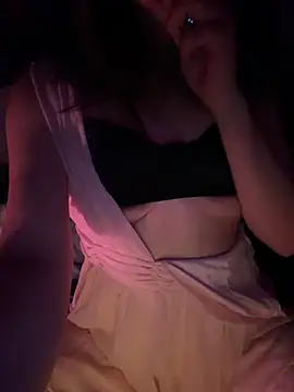 Snapshot of Abi_Jtg chatting on 04.05.26 Abi Jtg online show from 04.05.26