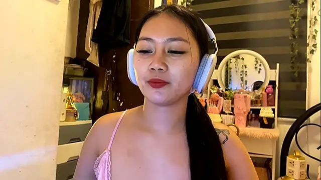 GlindaDejardin online show from 05.06.26