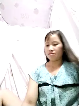 Yo-must online show from 04.22.26