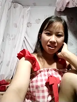 Snapshot of Yo-must chatting on 06.12.26 Yo-must online show from 06.12.26