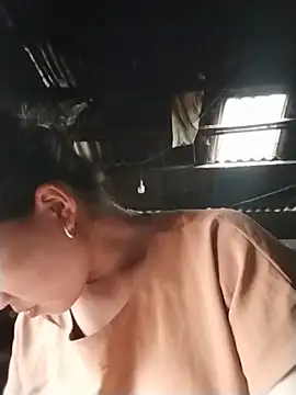 Snapshot of Yo-must chatting on 06.27.26 Yo-must online show from 06.27.26
