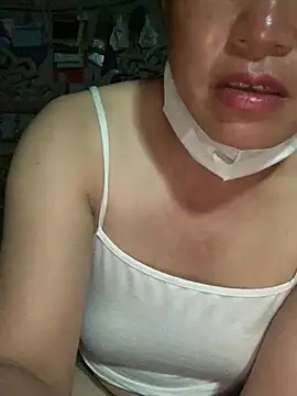 Snapshot of candy-beo chatting on 07.15.26 candy-beo online show from 07.15.26