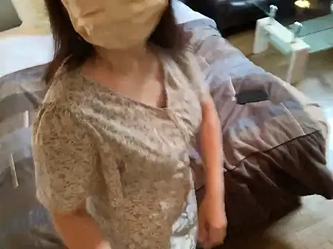 lemonade madame online show from 04.10.26