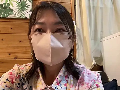 lemonade madame online show from 04.11.26