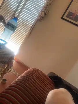 davi1477 online show from 04.09.26