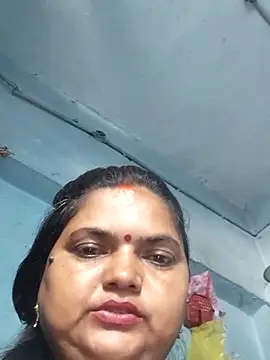 Snapshot of Desi_hot_bhabhi01 chatting on 05.06.26 Desi hot bhabhi01 online show from 05.06.26