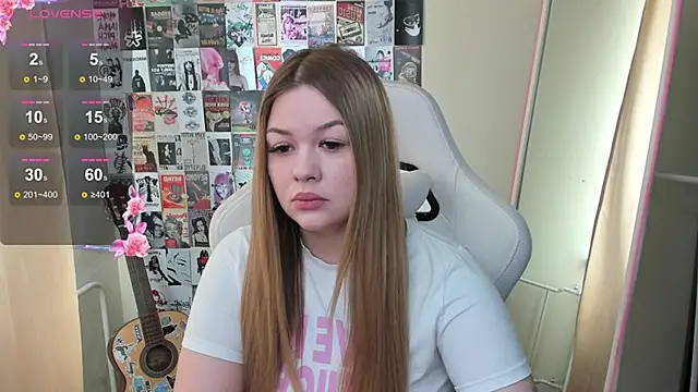 AmeliePeach online show from 05.04.26