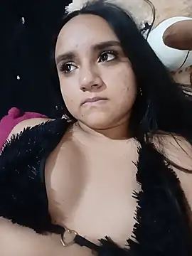 Snapshot of Valentina_Narvaez chatting on 07.05.26 Valentina Narvaez online show from 07.05.26
