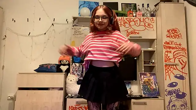 RedHeadCat online show from 04.21.26