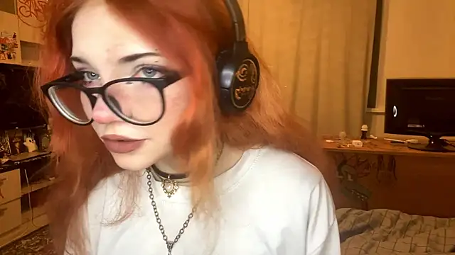 RedHeadCat online show from 05.21.26