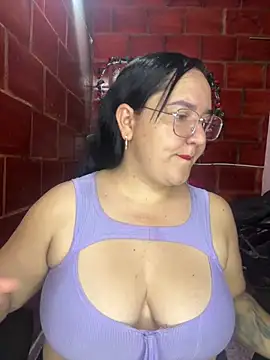 Snapshot of Fresita-12 chatting on 05.16.26 Fresita-12 online show from 05.16.26
