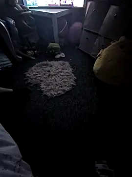 mihhji8 online show from 04.25.26