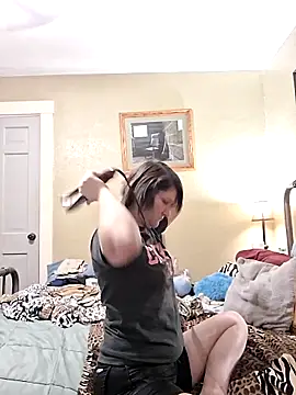 Snapshot of Mijaaaa12121 chatting on 04.15.26 Mijaaaa12121 online show from 04.15.26