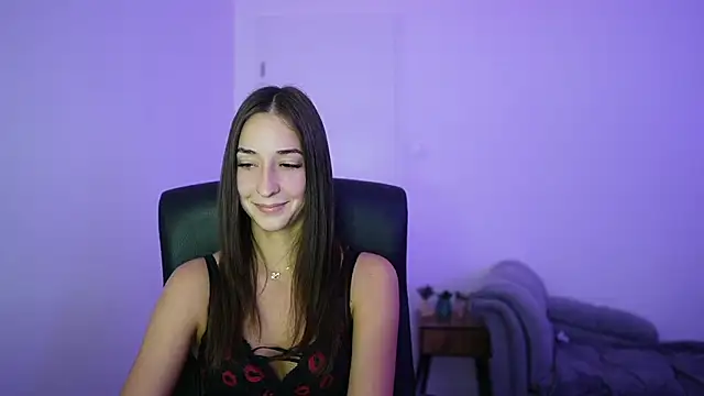 Crystalbrunette18 online show from 06.21.26