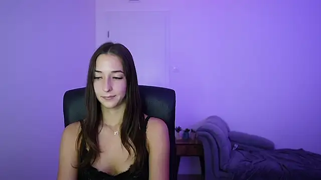 Crystalbrunette18 online show from 06.28.26