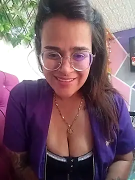 rochylinda online show from 04.23.26