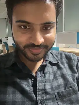 Sweetloverr28 online show from 05.04.26