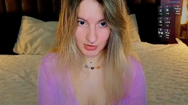 Daryana Gray online show from 05.12.26