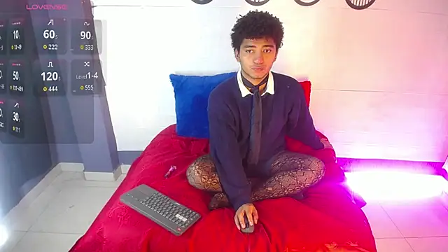 felipecams online show from 05.11.26