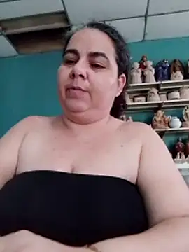 Snapshot of Golositadeamor chatting on 05.15.26 Golositadeamor online show from 05.15.26