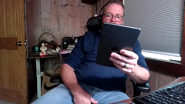 JJ CONN78 online show from 05.11.26