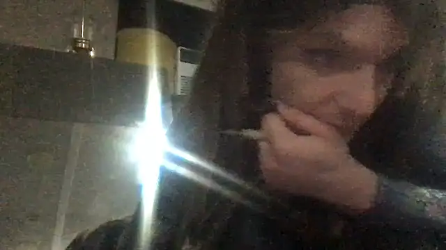 Snapshot of GypsiiCornel chatting on 04.06.26 GypsiiCornel online show from 04.06.26