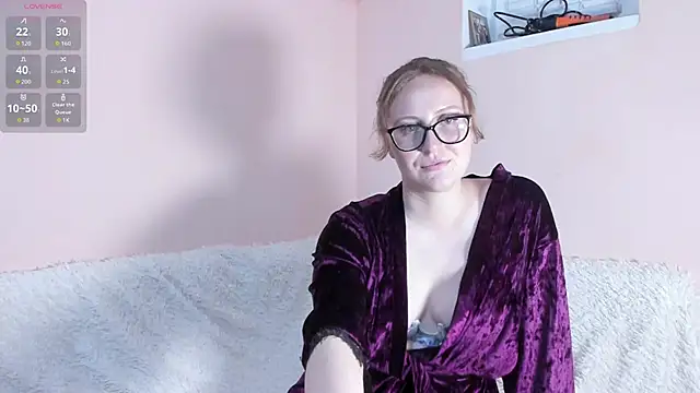 MissGingerr online show from 04.25.26