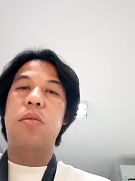 Snapshot of akiramoore chatting on 06.03.26 akiramoore online show from 06.03.26