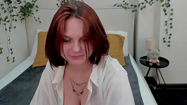 Charlotte Stee online show from 05.11.26