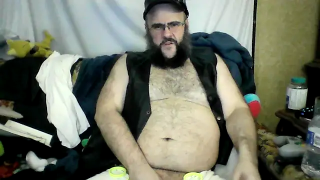 BriTheTopBear online show from 05.06.26