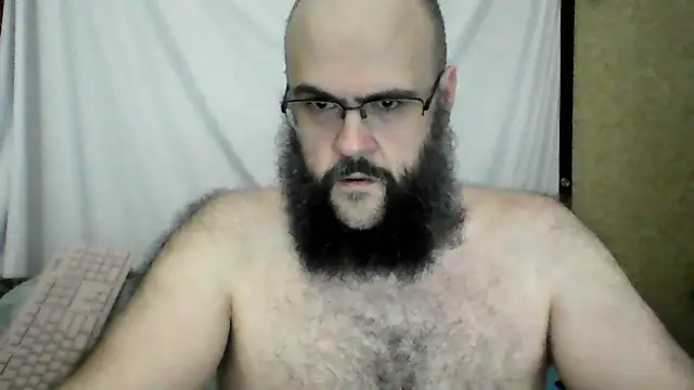 Snapshot of BriTheTopBear chatting on 06.21.26 BriTheTopBear online show from 06.21.26